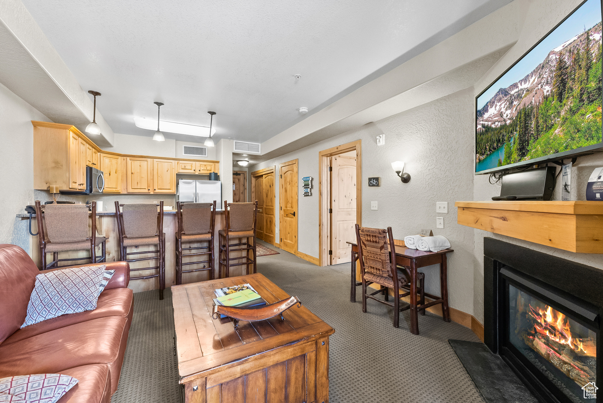 SILVERADO LODGE CONDOMINIUM - Residential