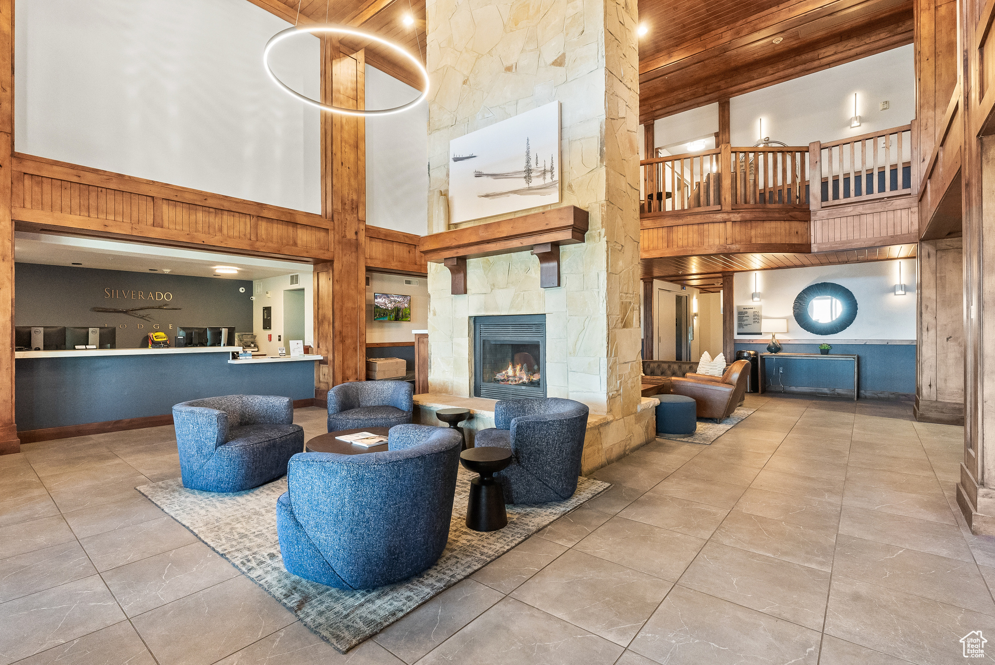 SILVERADO LODGE CONDOMINIUM - Residential