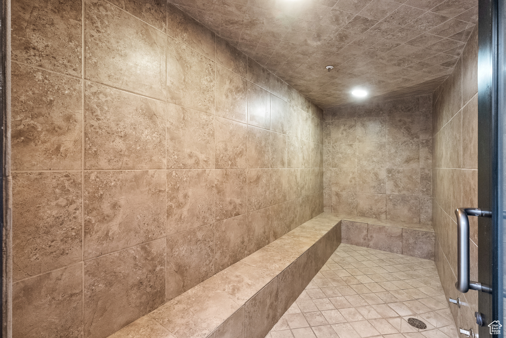 SILVERADO LODGE CONDOMINIUM - Residential