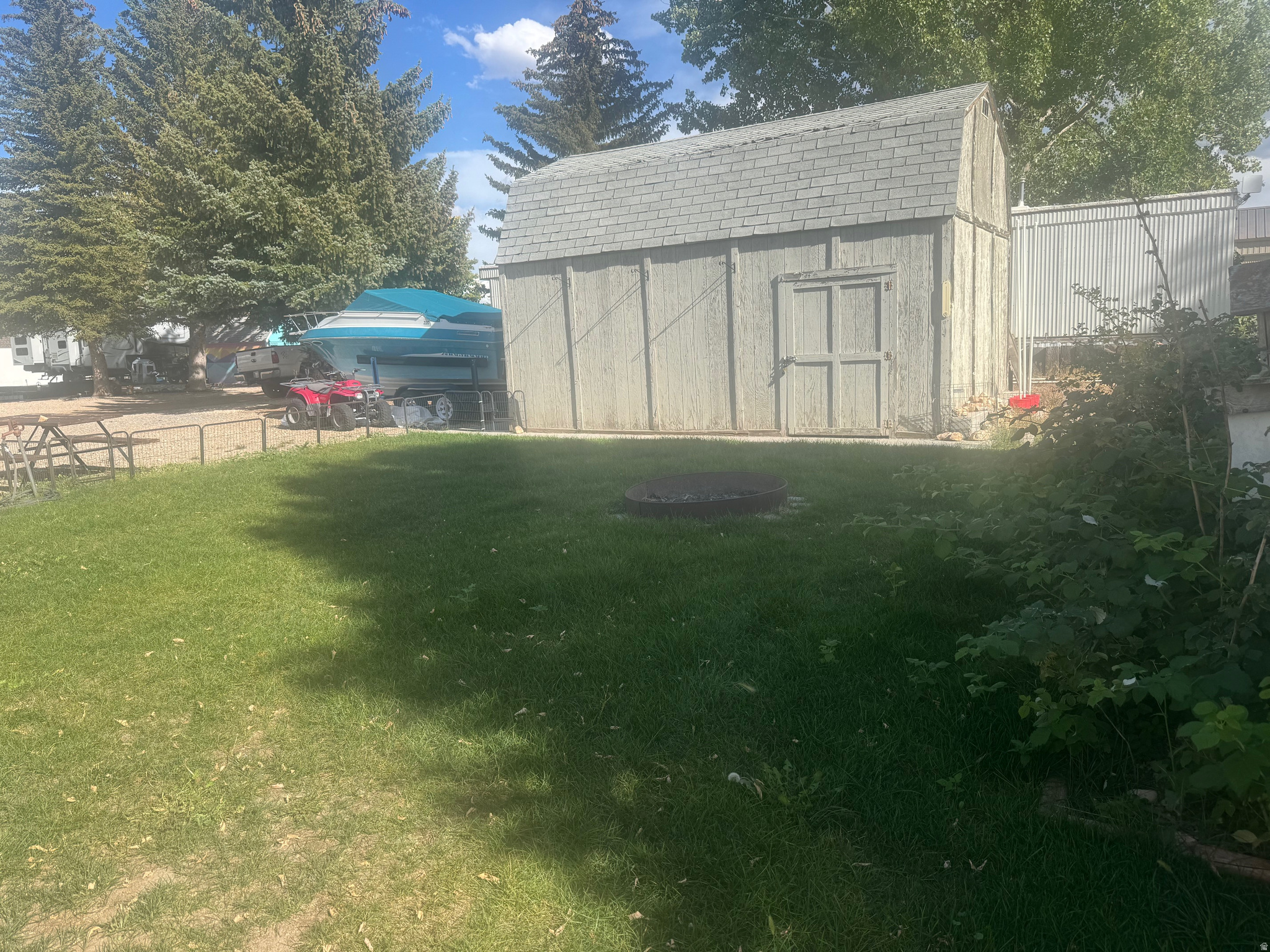 SWEETWATER TRAILER & CAMPER PARK - Land