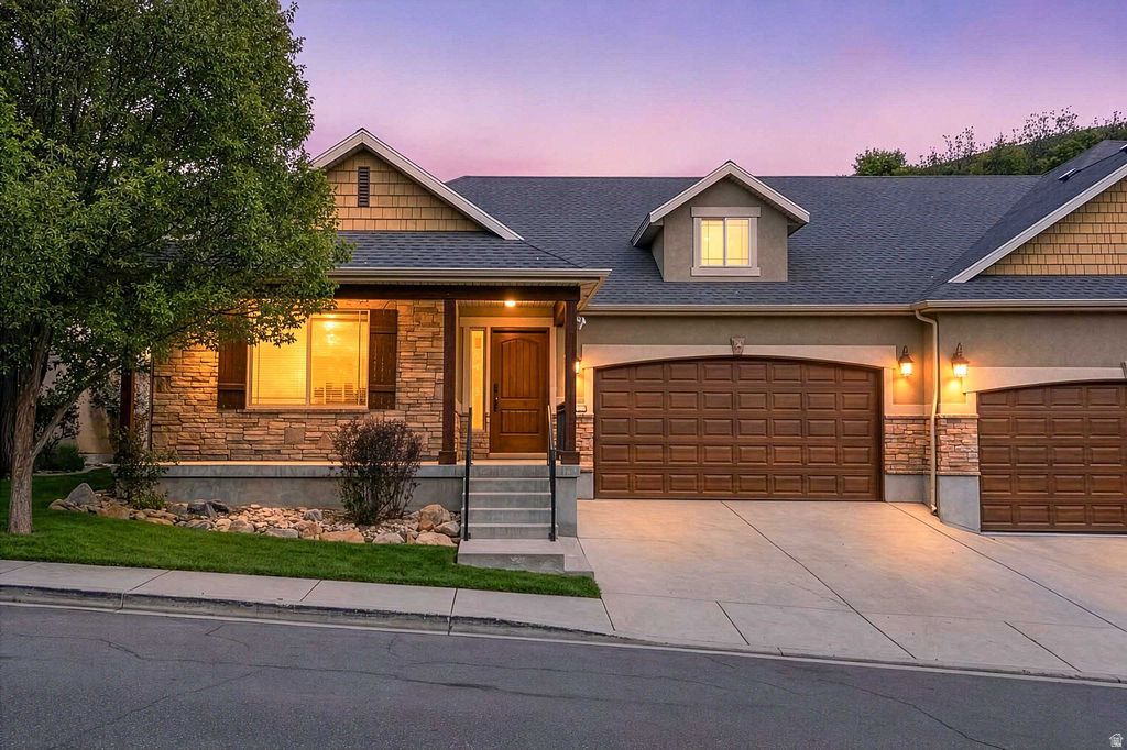 Photo of 14623 S VISTA VALLEY DR, Draper, UT 84020 (MLS # 2170526)