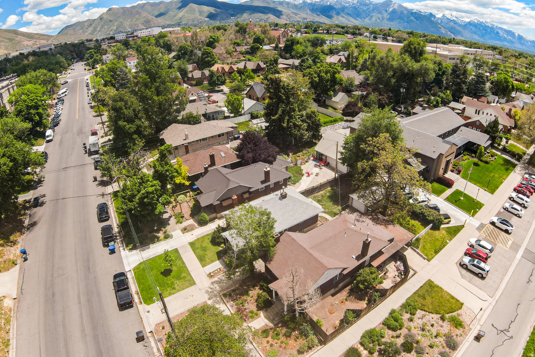 ARLINGTON HEIGHTS - Residential