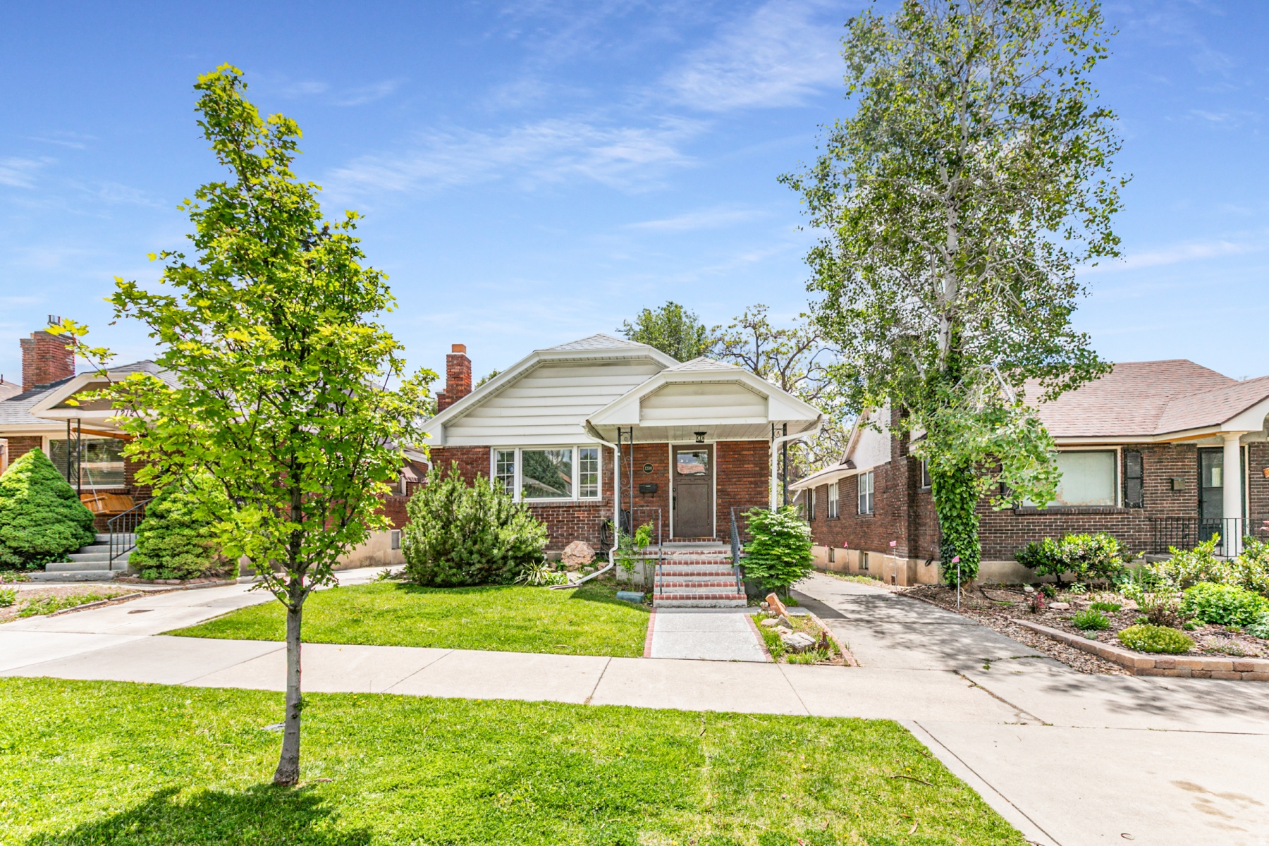 ARLINGTON HEIGHTS - Residential