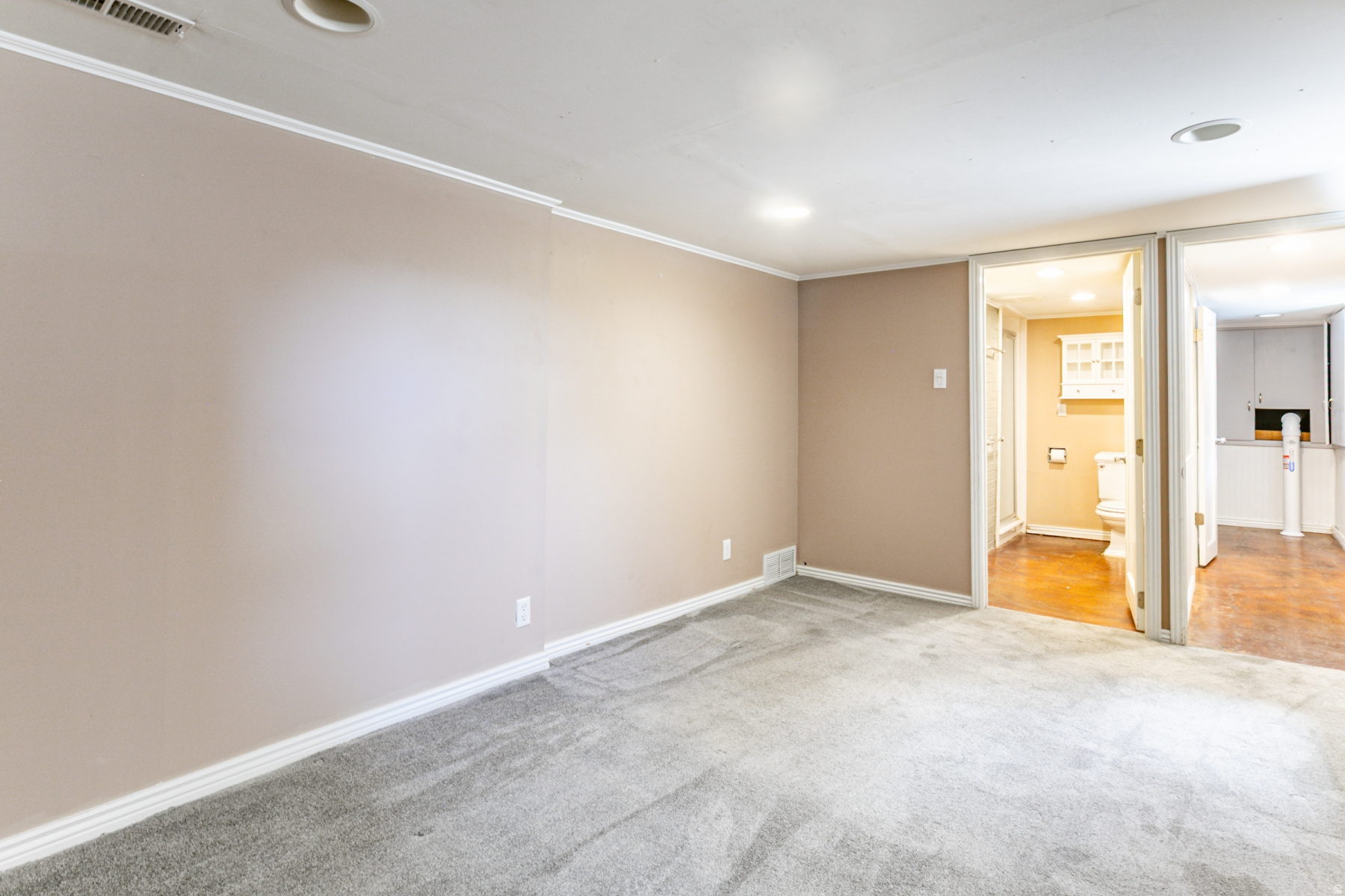 ARLINGTON HEIGHTS - Residential