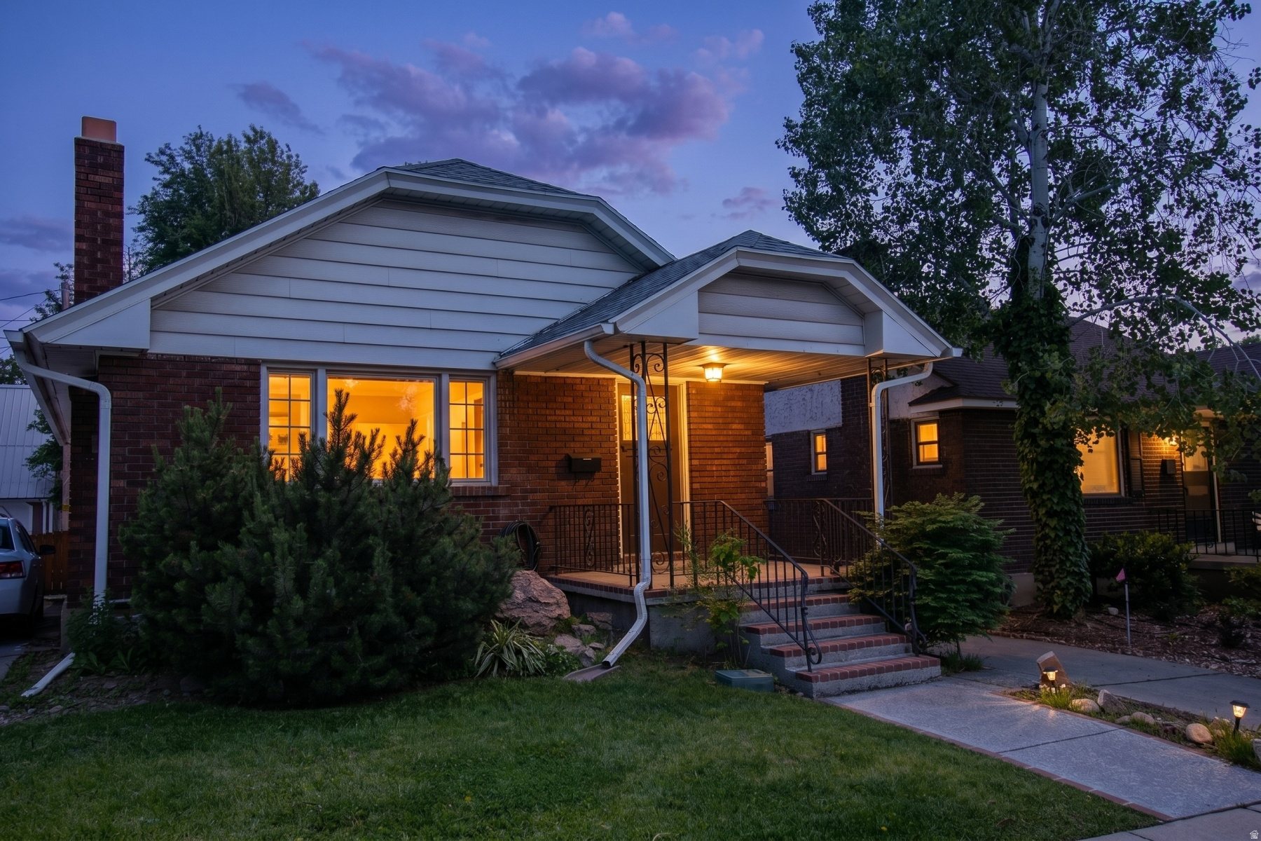 ARLINGTON HEIGHTS - Residential