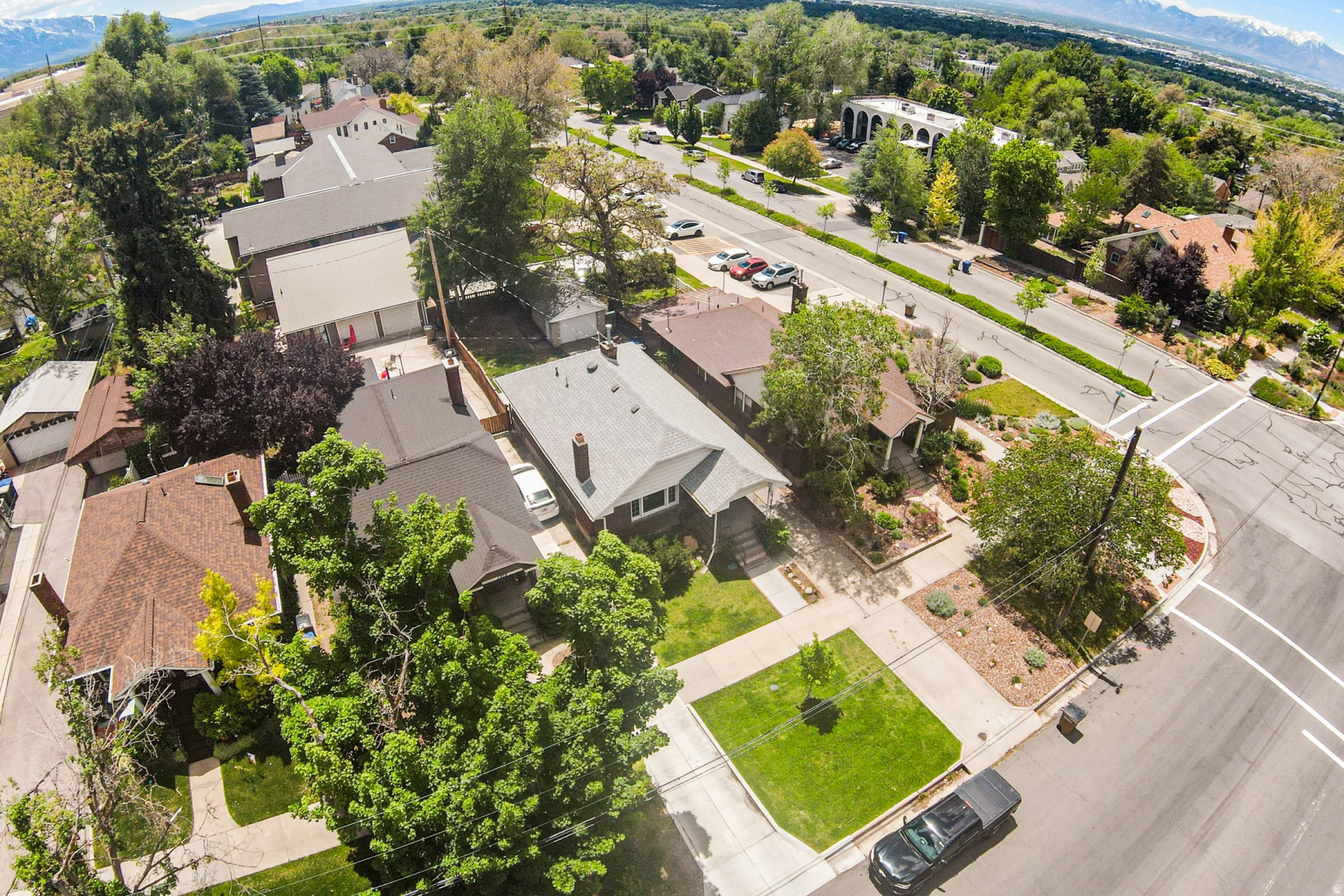 ARLINGTON HEIGHTS - Residential