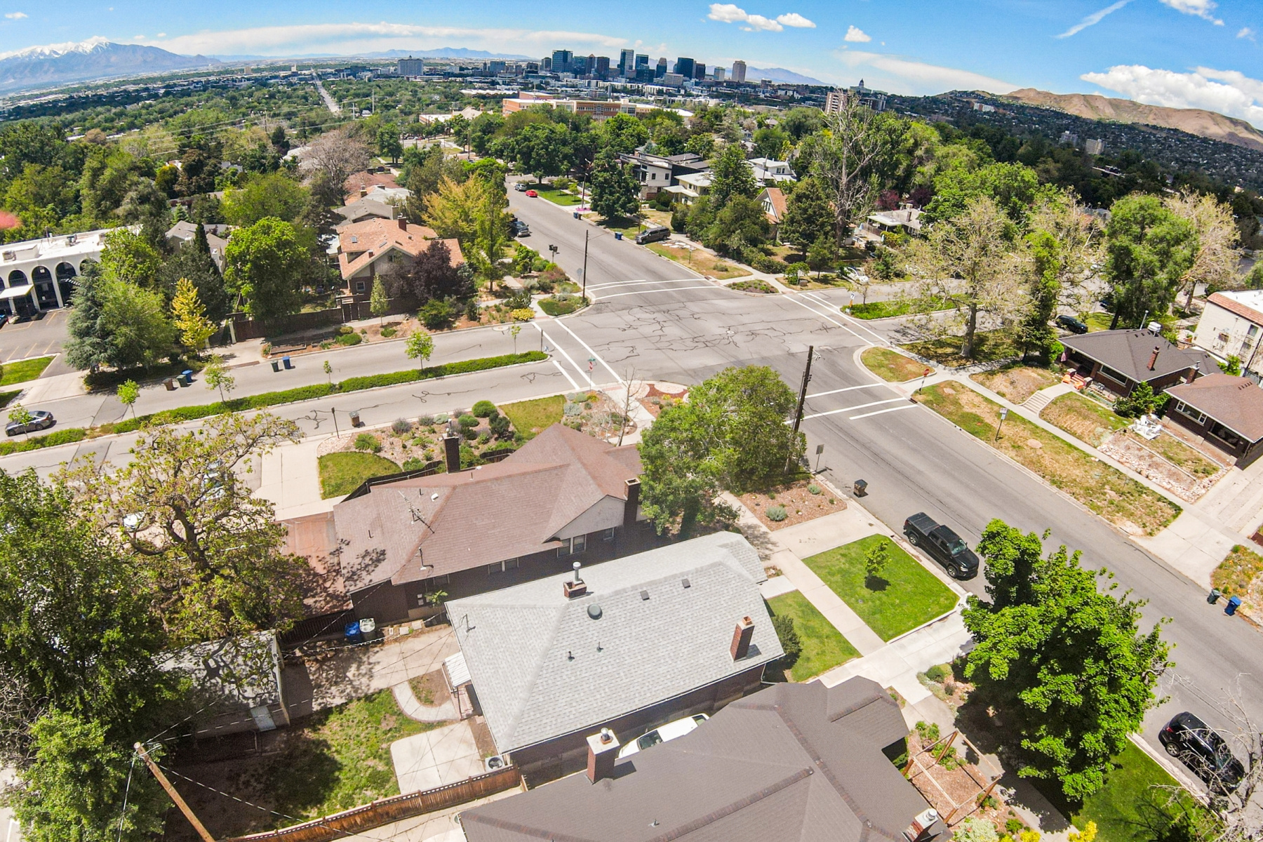 ARLINGTON HEIGHTS - Residential