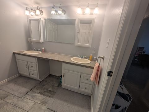 Tiny photo for 897 E 1200 N, Mapleton, UT 84664 (MLS # 2149526)