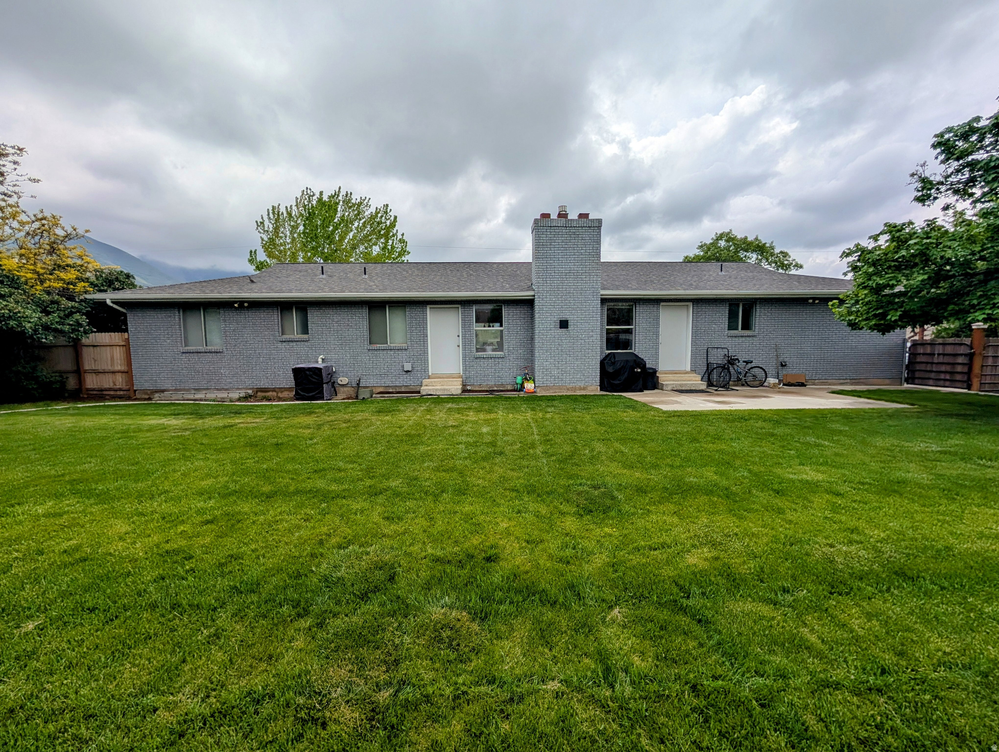 MAPLE MOUNTAIN VIEW PLAT A - Residential