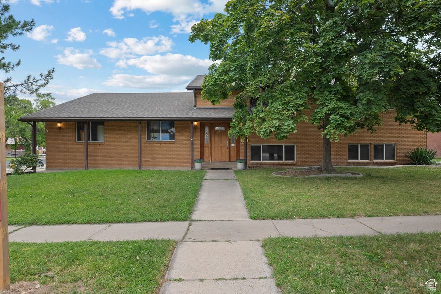 **OPEN HOUSE SAT. OCT. 25TH 1-4PM** Best price/sqft around! Discover your perfect family home in the heart of Spanish Fork. Built in 1974, this spacious single-family residence spans over 3400sq ft and sits on a .24acre corner lot. Step inside and you'll find a spacious, well-laid-out home with ample bedrooms and bathrooms-ideal for family living, hosting, or even converting part into a home office or guest suite. The sizable yard offers flexibility and outdoor potential, whether for gardening, children's play, or entertaining. The vintage charm from its 1974 construction may appeal to buyers who appreciate character-or who wish to modernize thoughtfully. Whether you're looking for a comfortable forever home with potential for modern updates or a solid investment with rental appeal, this property delivers on both fronts.