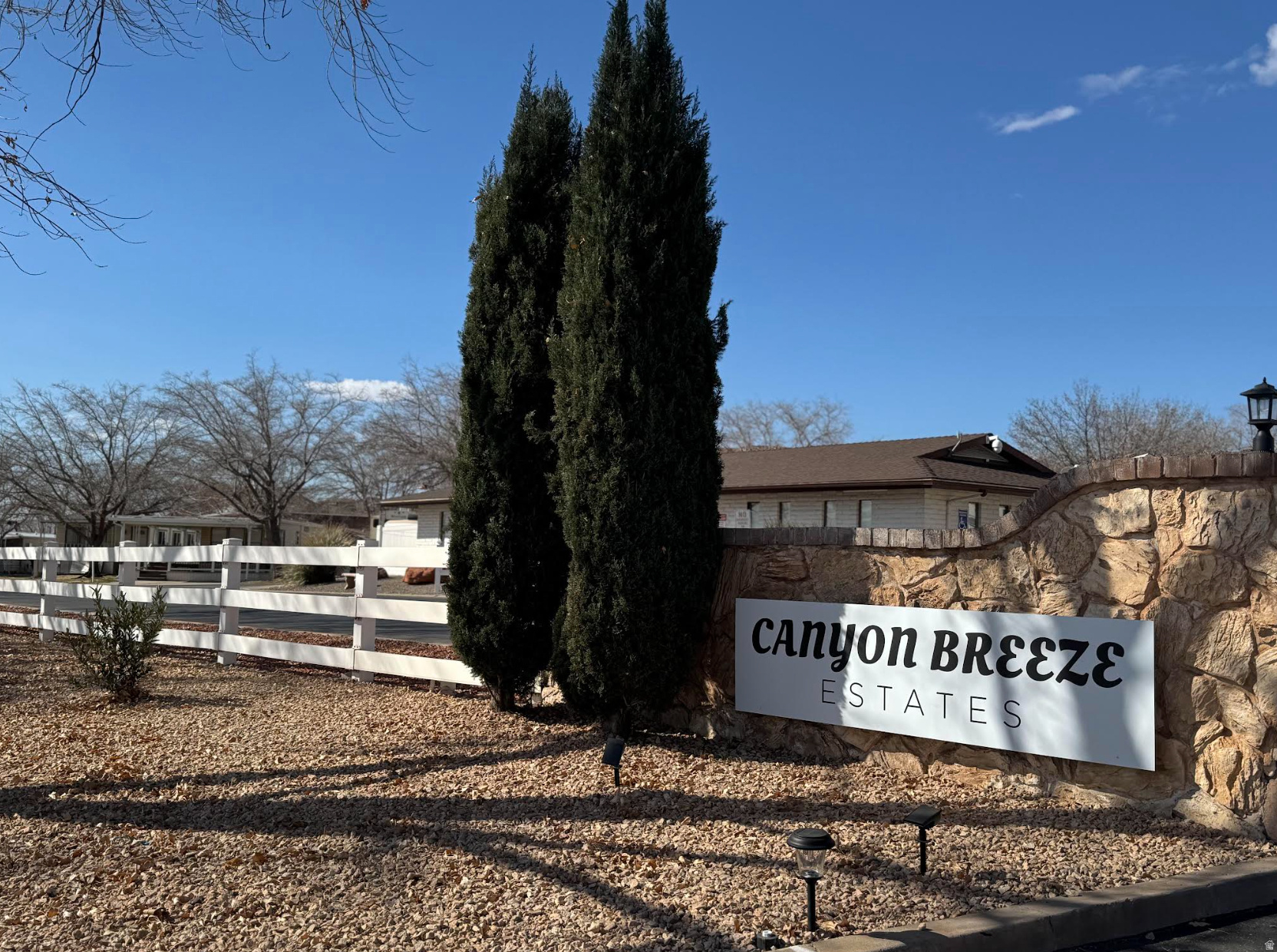 CANYON BREEZE RV RESORT - Residential