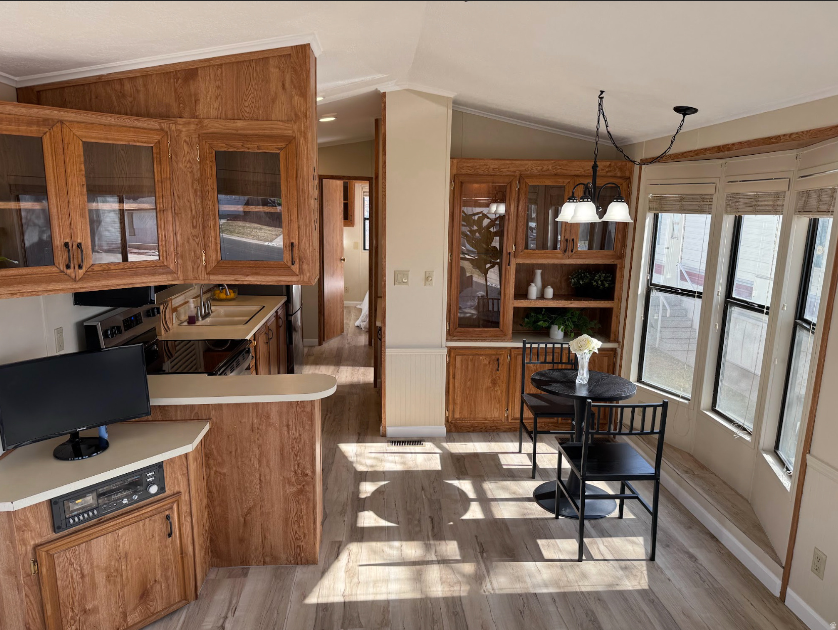 CANYON BREEZE RV RESORT - Residential