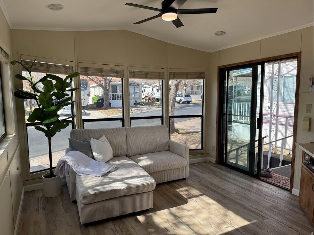 Photo of 1150 W RED PKWY #21, Washington, UT 84780 (MLS # 2136141)