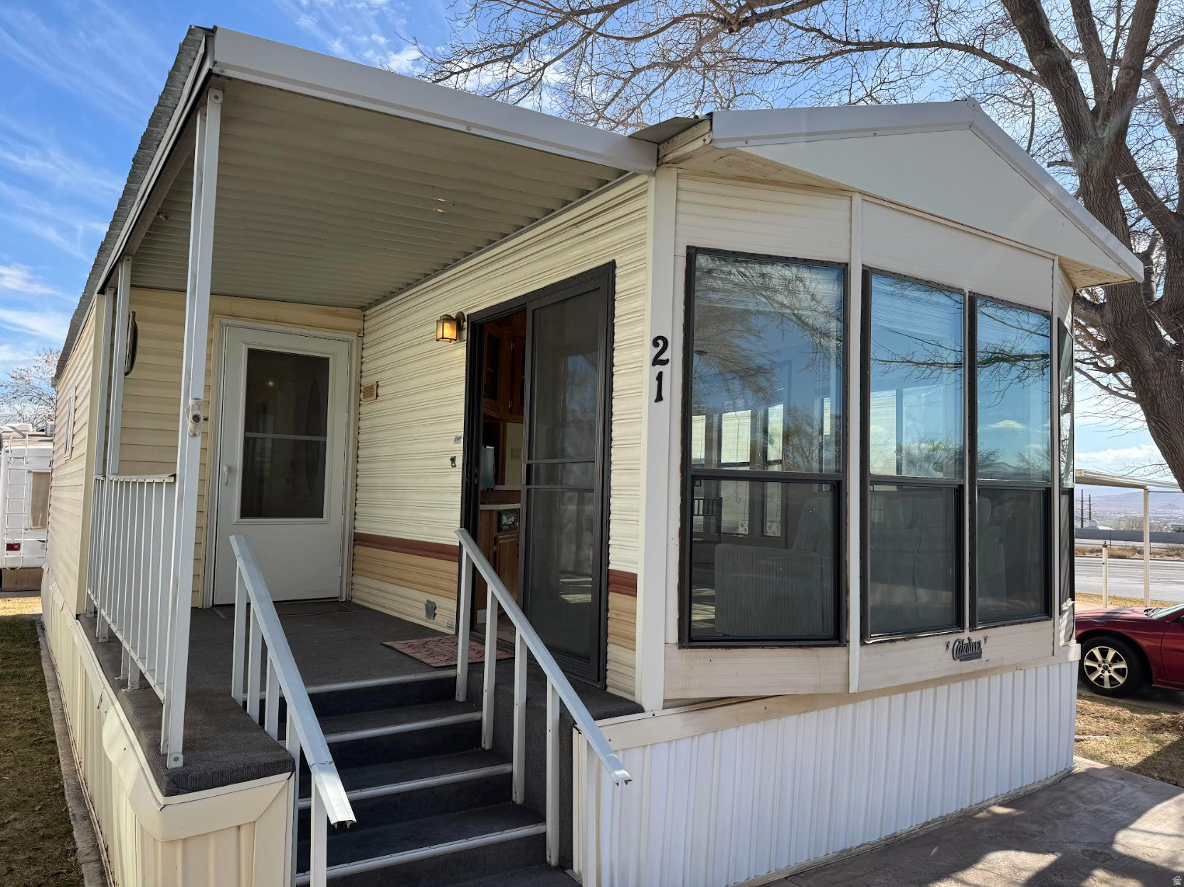 CANYON BREEZE RV RESORT - Residential