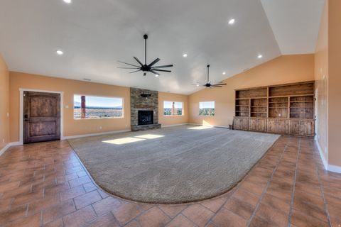 Tiny photo for 429 E PIONEER BND, Monticello, UT 84535 (MLS # 2125953)