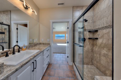 Tiny photo for 429 E PIONEER BND, Monticello, UT 84535 (MLS # 2125953)