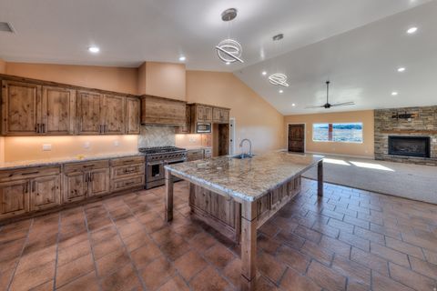 Tiny photo for 429 E PIONEER BND, Monticello, UT 84535 (MLS # 2125953)