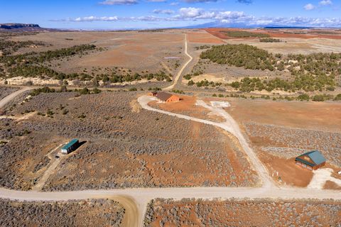 Tiny photo for 429 E PIONEER BND, Monticello, UT 84535 (MLS # 2125953)