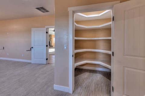 Tiny photo for 429 E PIONEER BND, Monticello, UT 84535 (MLS # 2125953)