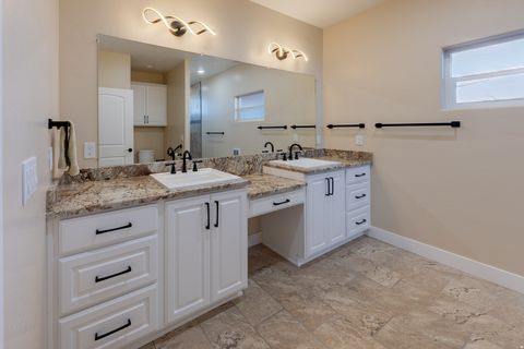 Tiny photo for 429 E PIONEER BND, Monticello, UT 84535 (MLS # 2125953)