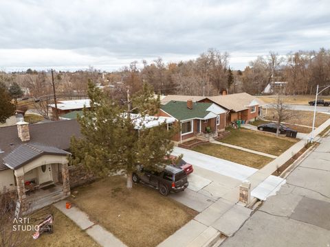 Tiny photo for 879 N 750 W, Provo, UT 84604 (MLS # 2136836)