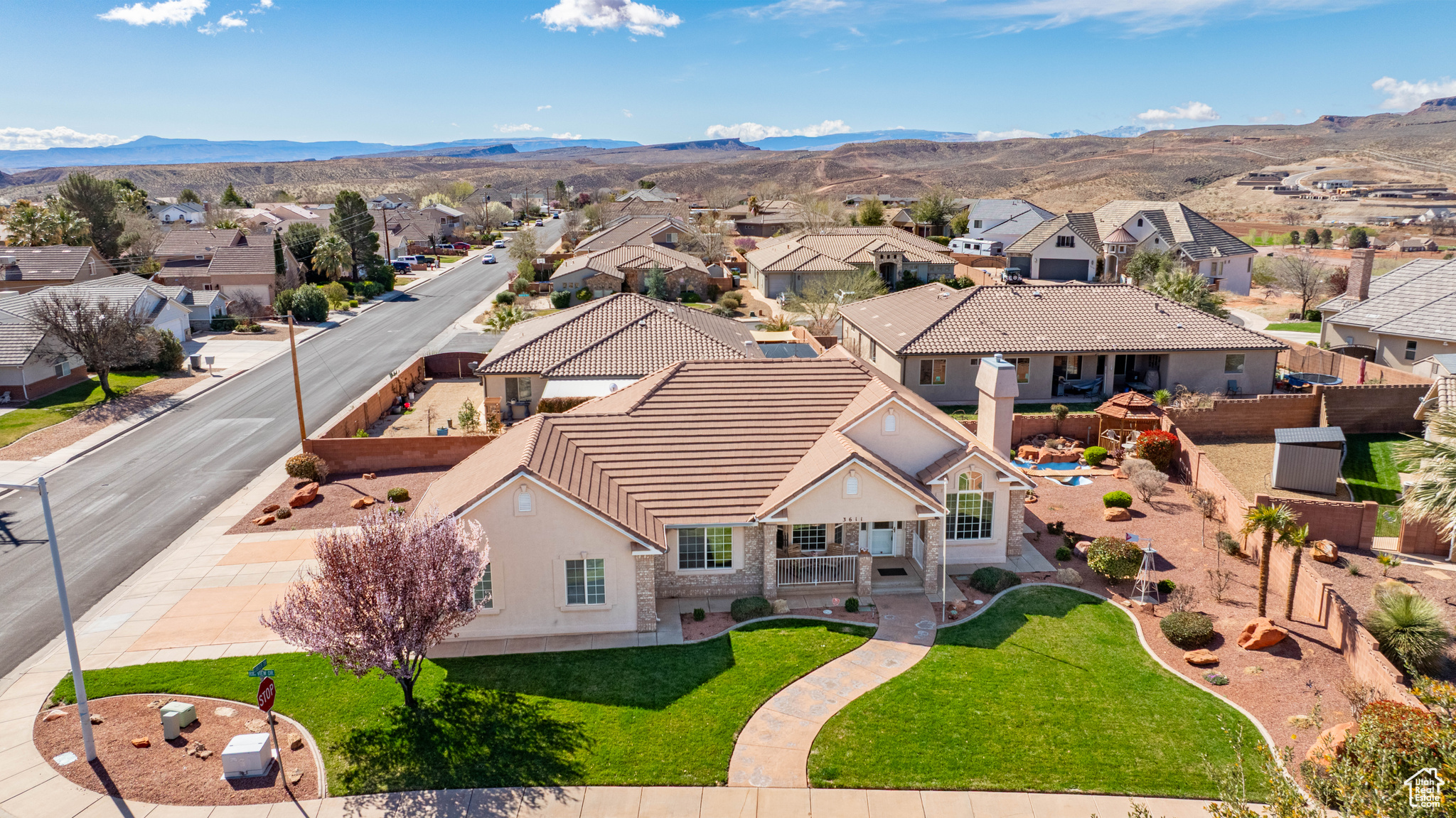 3611 Rimview Dr, Santa Clara, Utah image 35