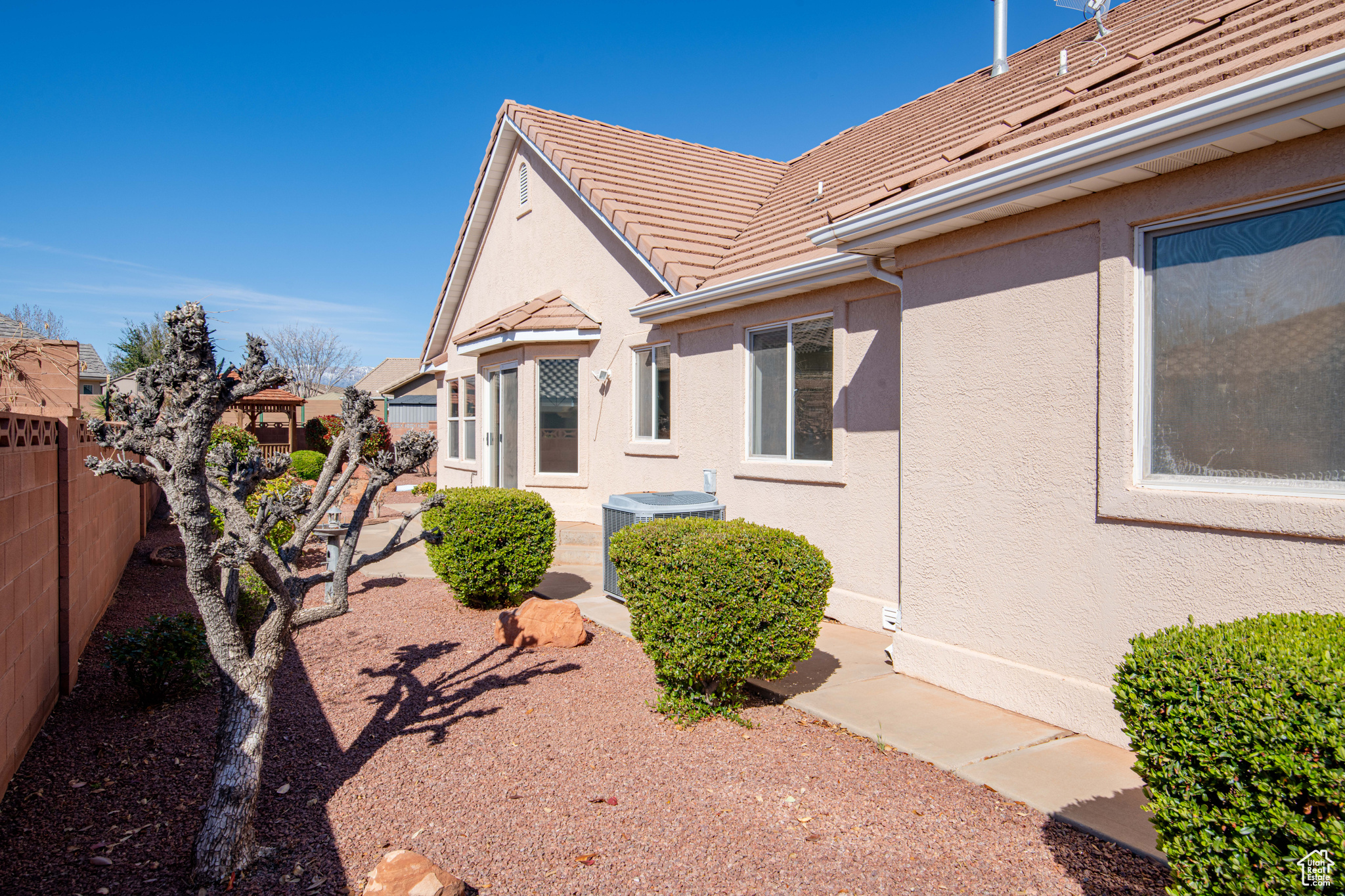 3611 Rimview Dr, Santa Clara, Utah image 23