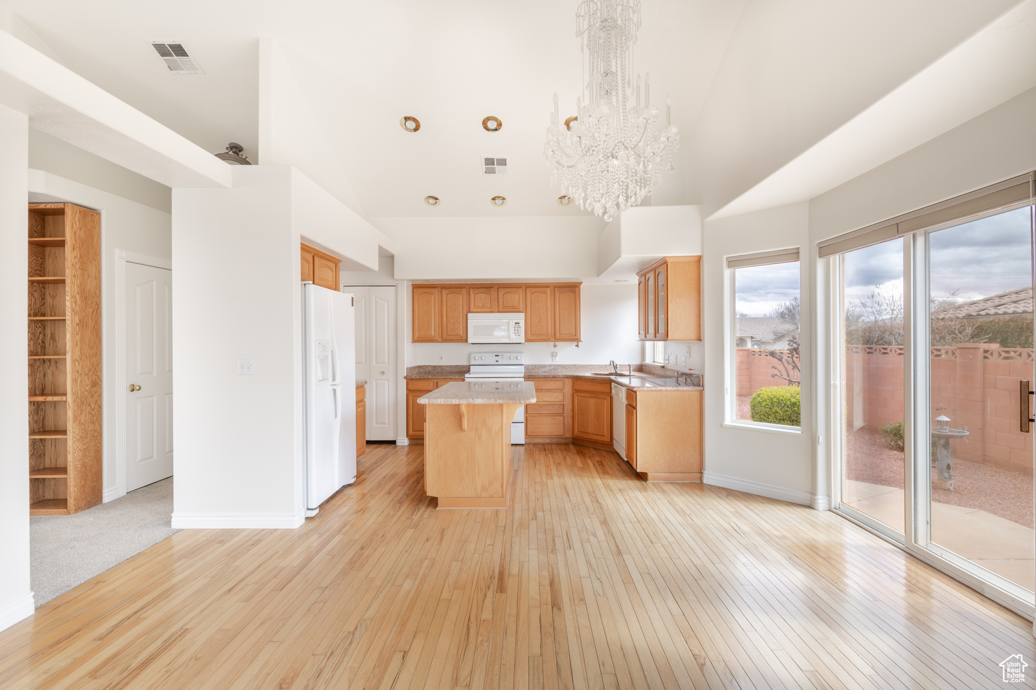 3611 Rimview Dr, Santa Clara, Utah image 7