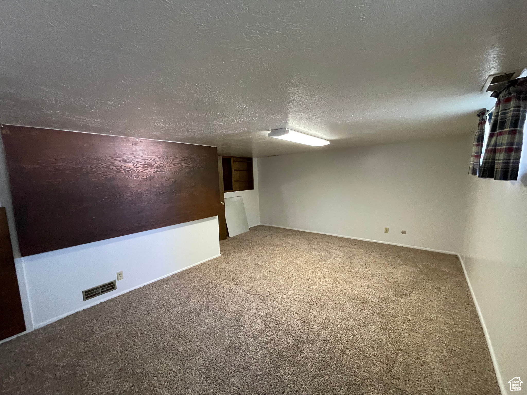 15 E Main St, Wellsville, Utah image 22