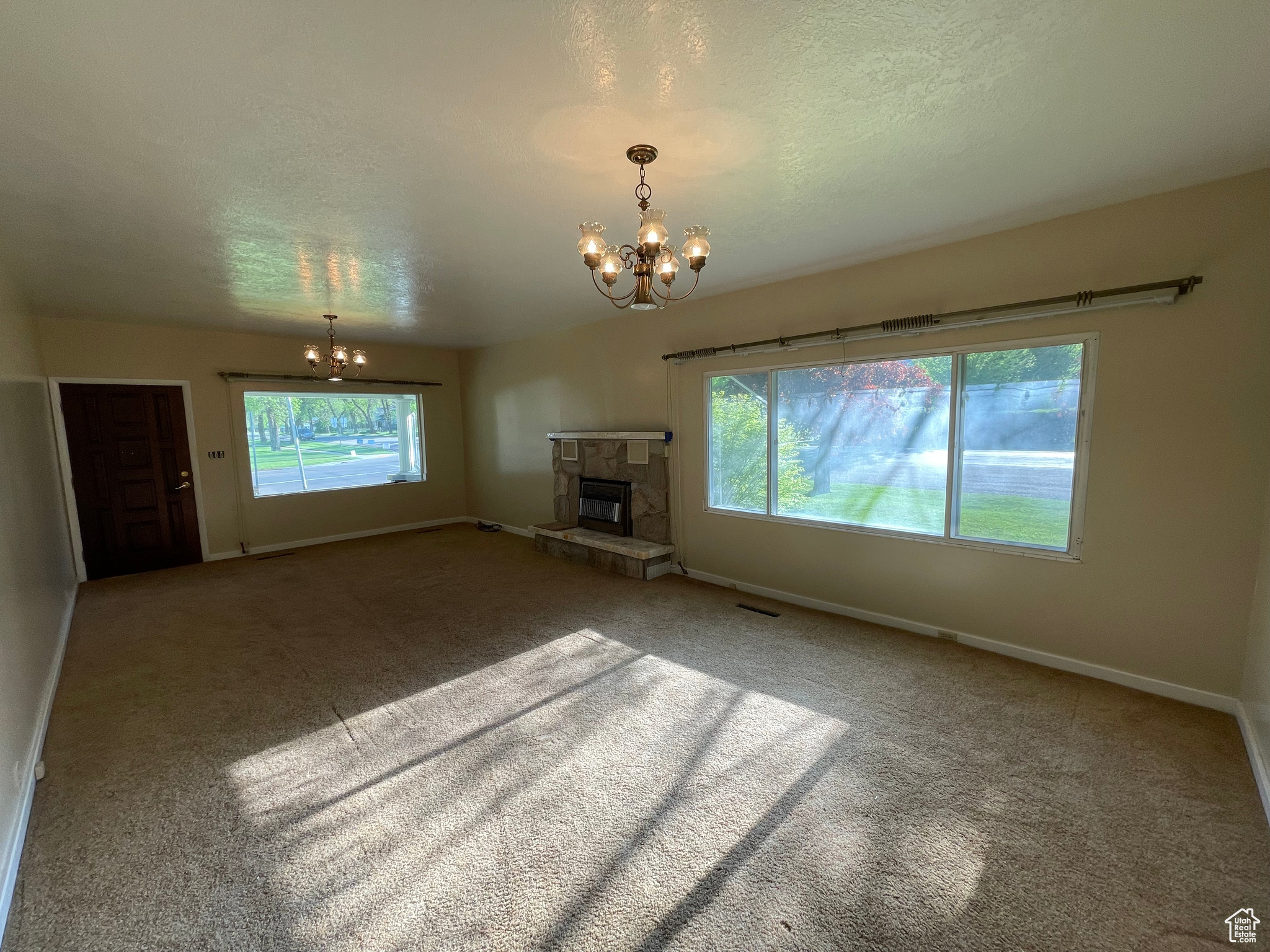 15 E Main St, Wellsville, Utah image 27