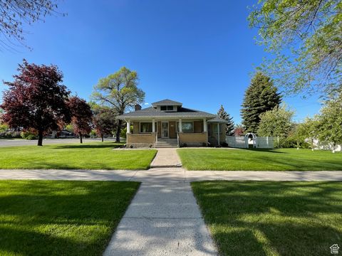 Homes For Sale - 15 E Main St<br/> Wellsville, UT 84339