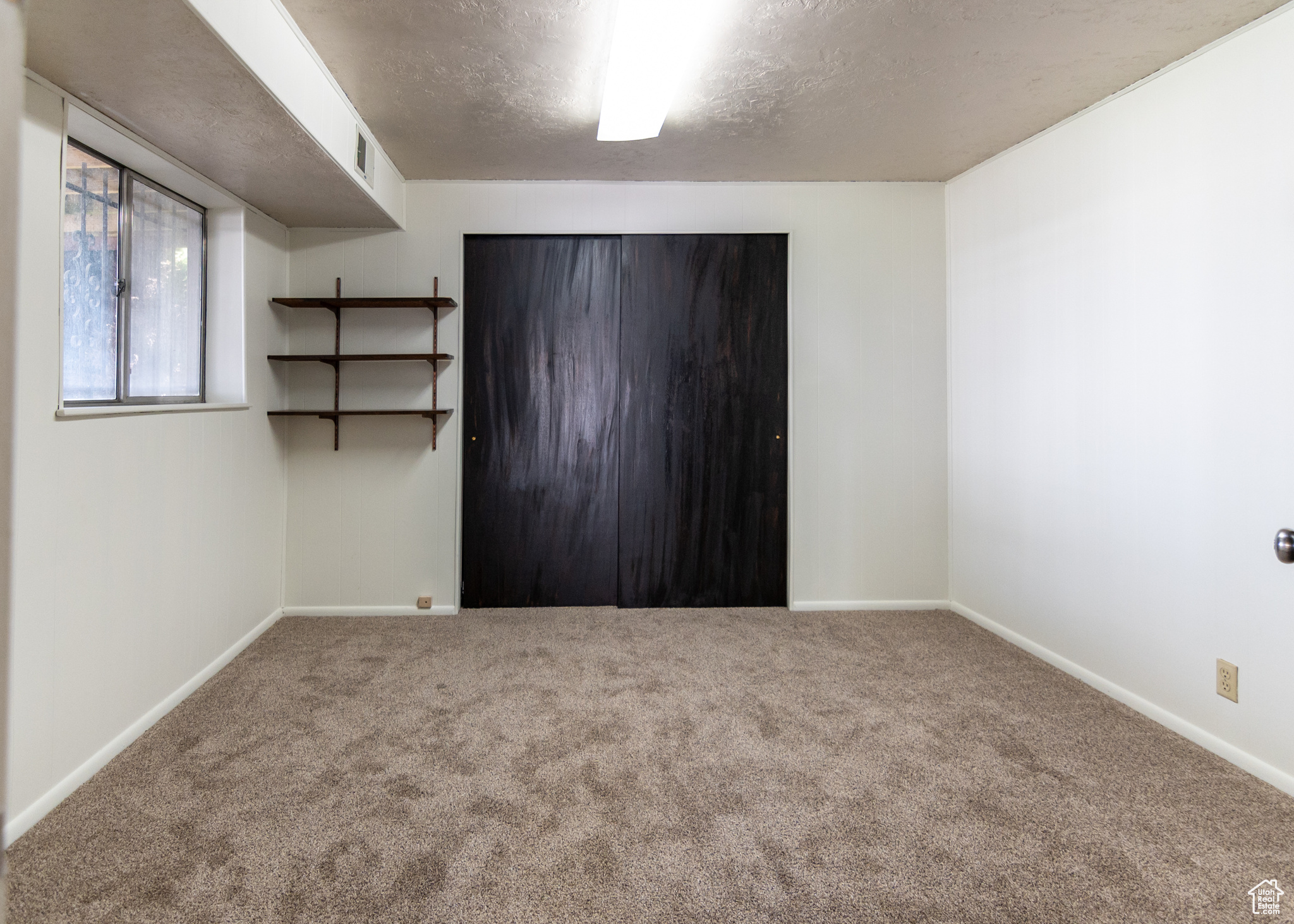BARRINGTON PARK - Residential