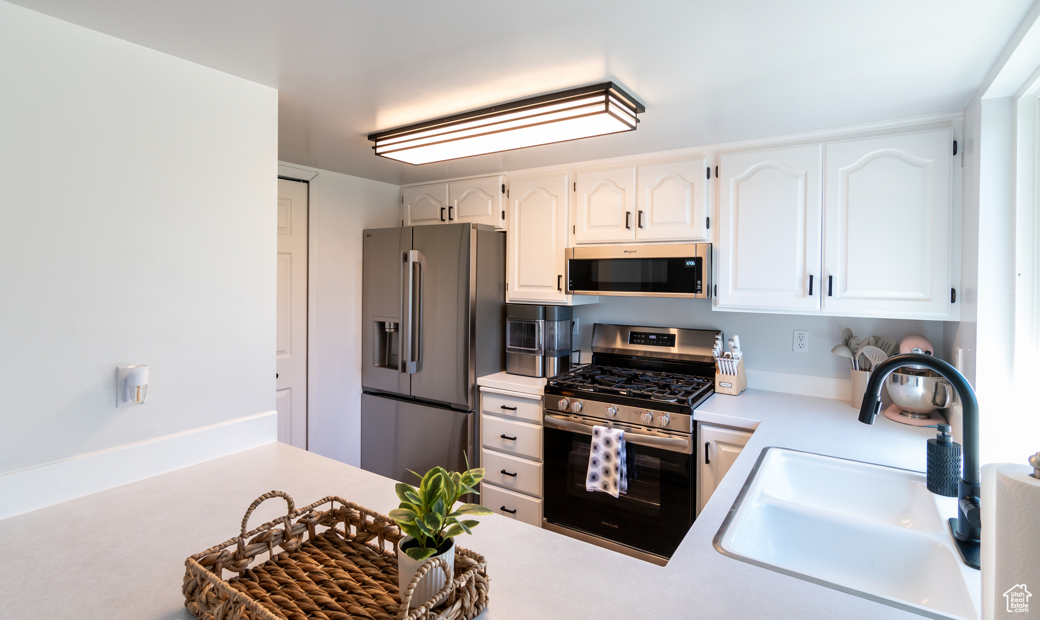 BARRINGTON PARK - Residential