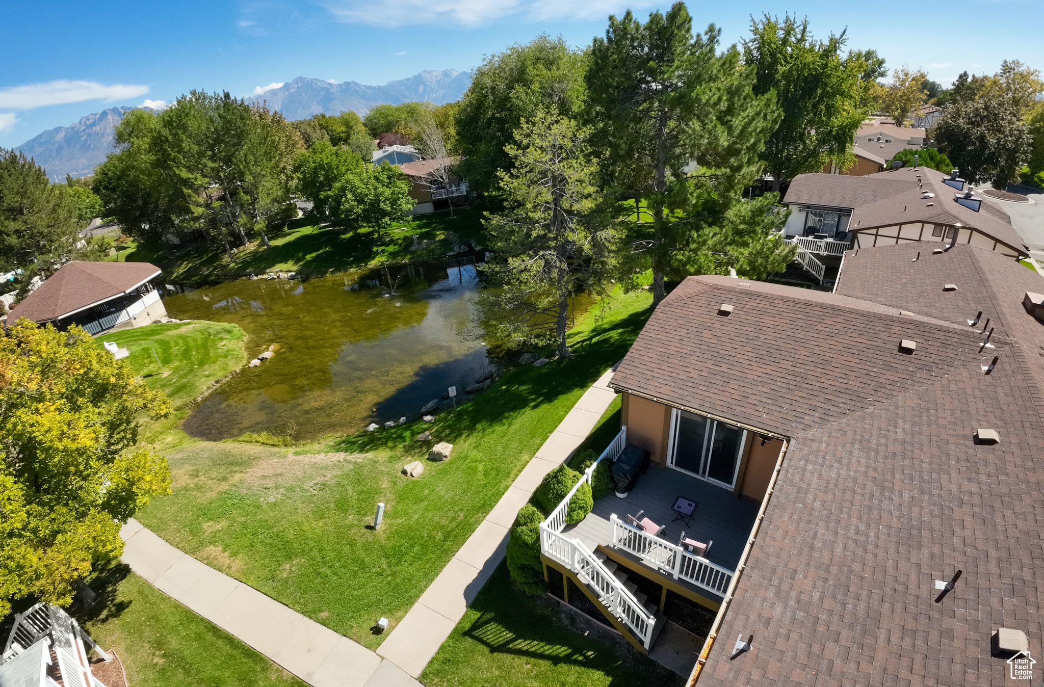 BARRINGTON PARK - Residential