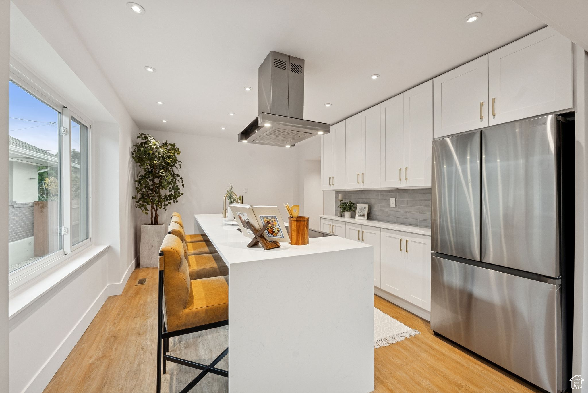 MARLBOROUGH - Residential