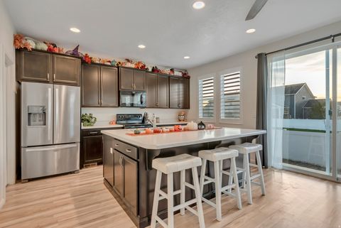 Tiny photo for 5073 N FOLKSTONE DR, Eagle Mountain, UT 84005 (MLS # 2120773)