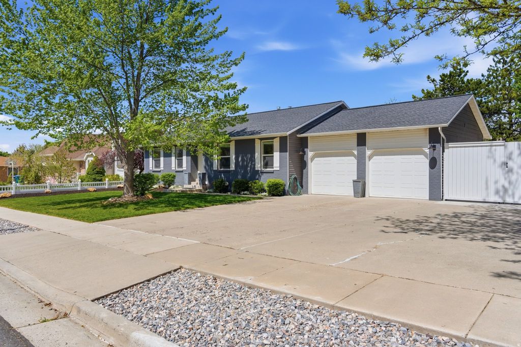 Photo of 2257 E KARALEE WAY WAY S, Sandy, UT 84092 (MLS # 2150951)