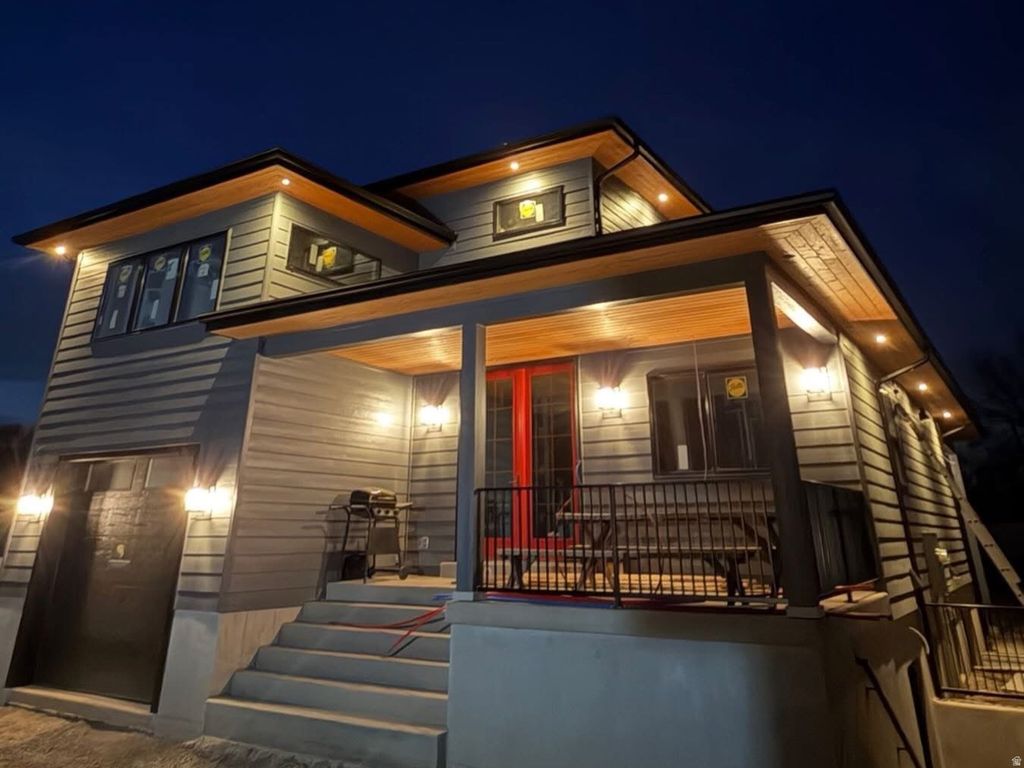 Photo of 821 E SPRINGVIEW DR S, Salt Lake City, UT 84106 (MLS # 2137168)