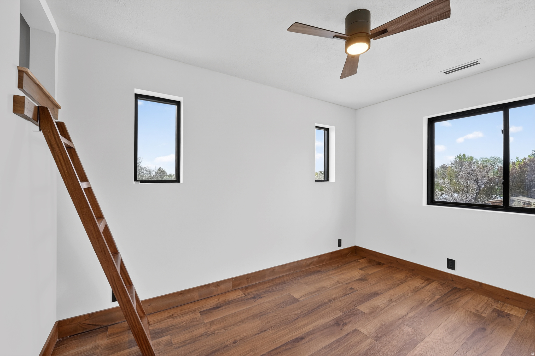 RAVONSHEED SUB - Residential