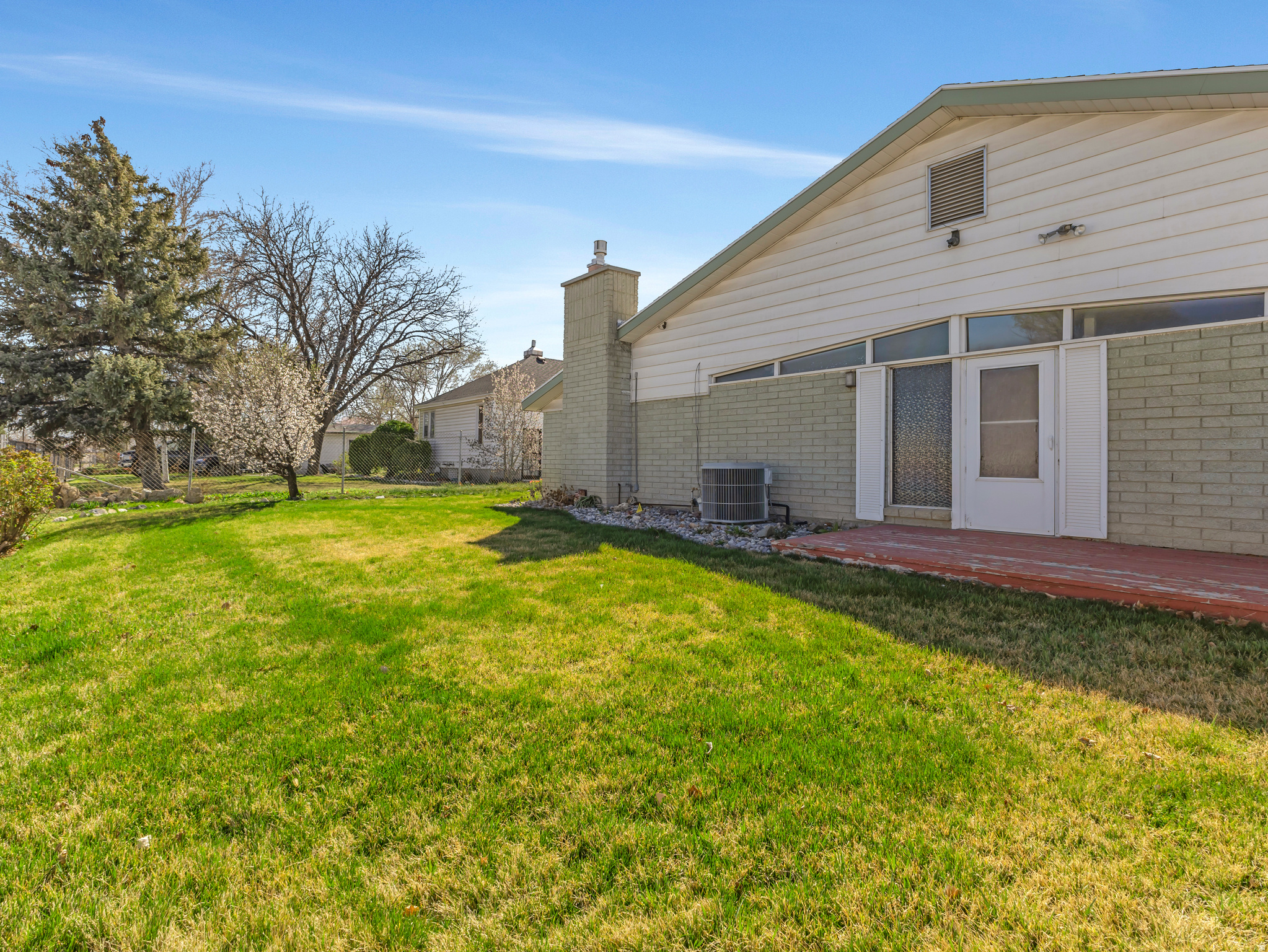 BEST VIEW LOT 23 - Residential