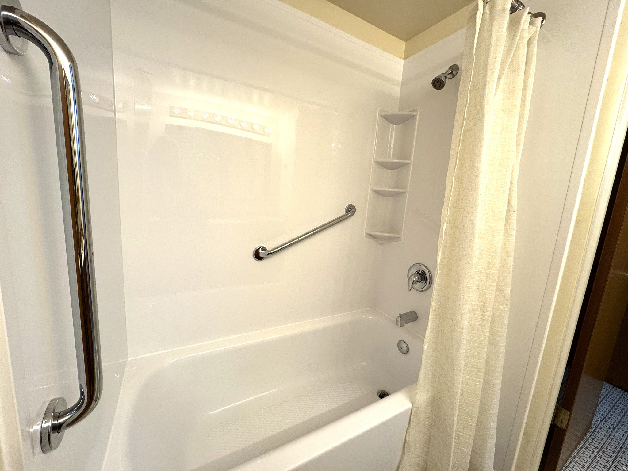 BEST VIEW LOT 23 - Residential