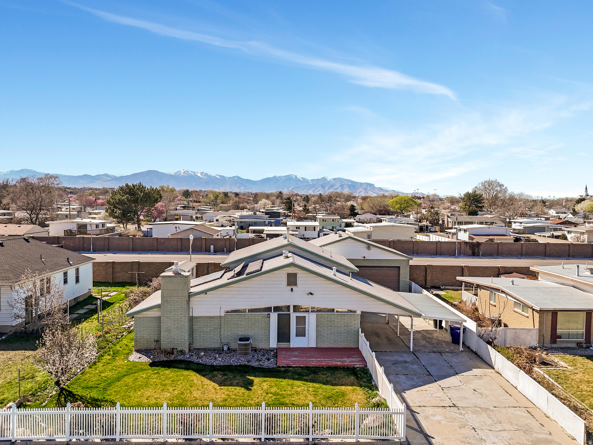 BEST VIEW LOT 23 - Residential