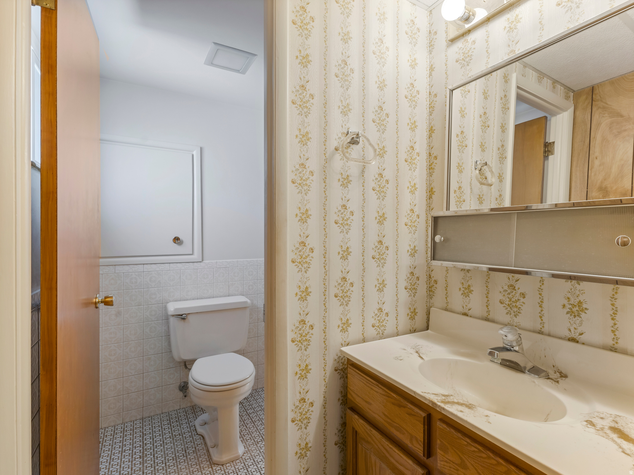 BEST VIEW LOT 23 - Residential