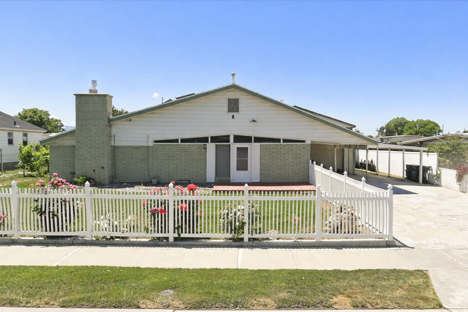 BEST VIEW LOT 23 - Residential