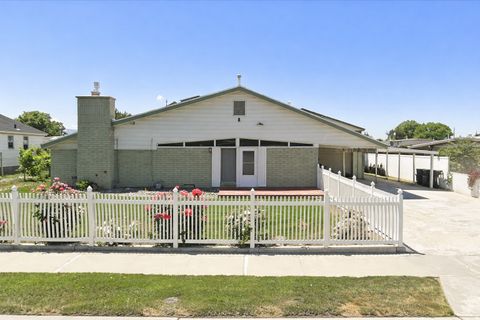 Homes For Sale - 5106 S Jolly St<br/> Taylorsville, UT 84123