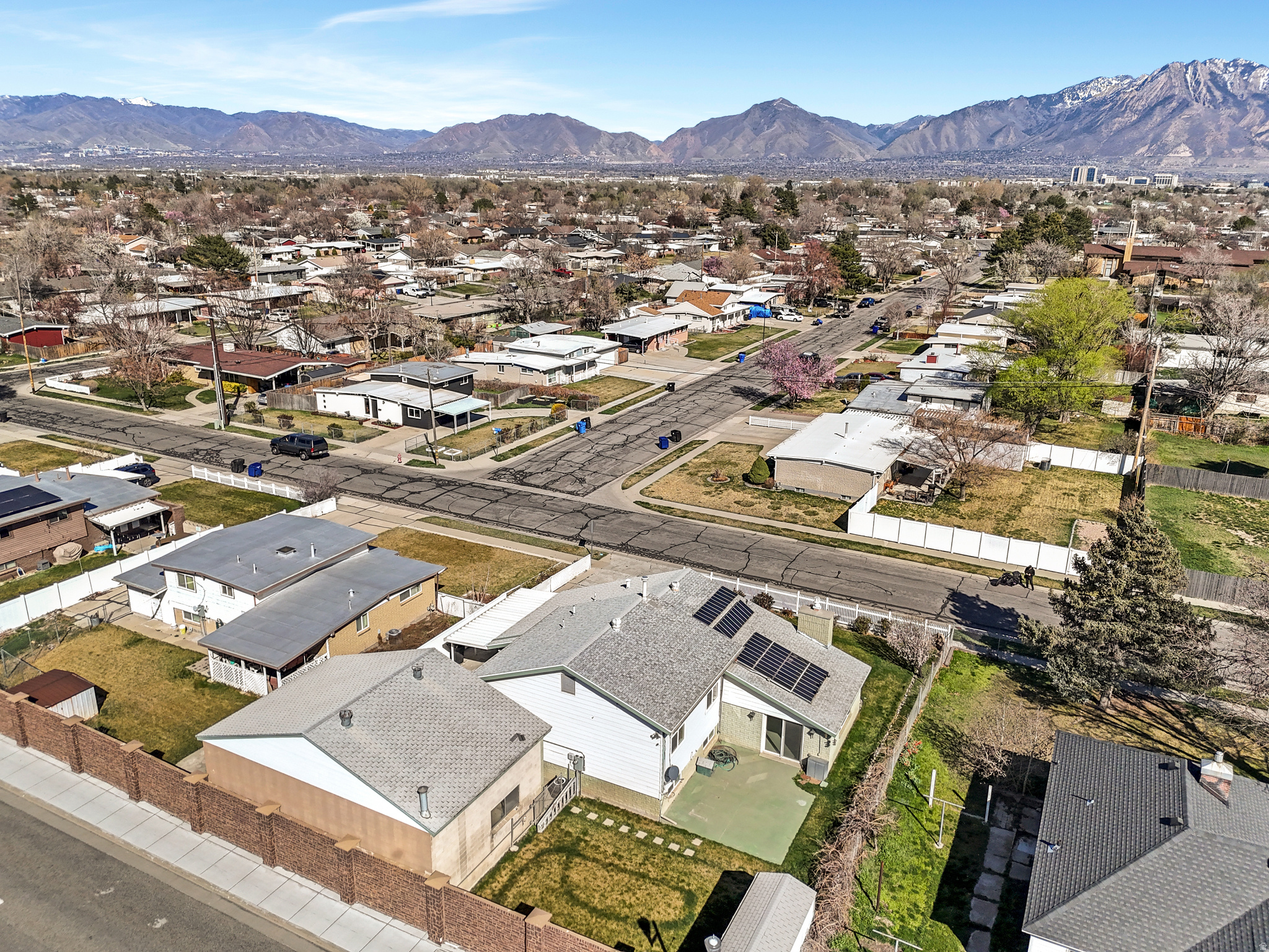 BEST VIEW LOT 23 - Residential