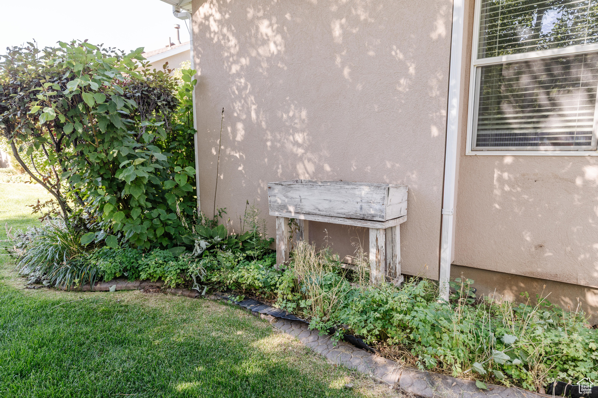ROCKWELL ESTATES - Residential