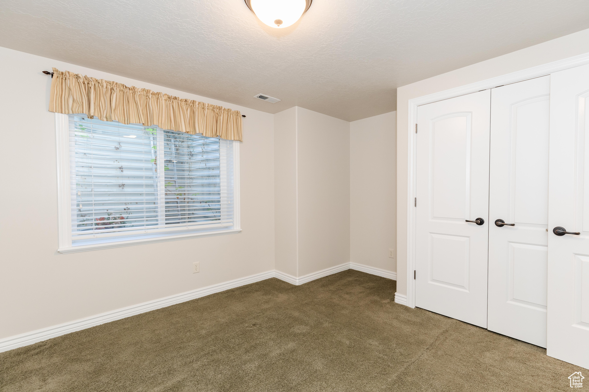 ROCKWELL ESTATES - Residential