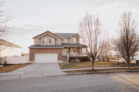 Tiny photo for 89 S 525 W, Clearfield, UT 84015 (MLS # 2137260)