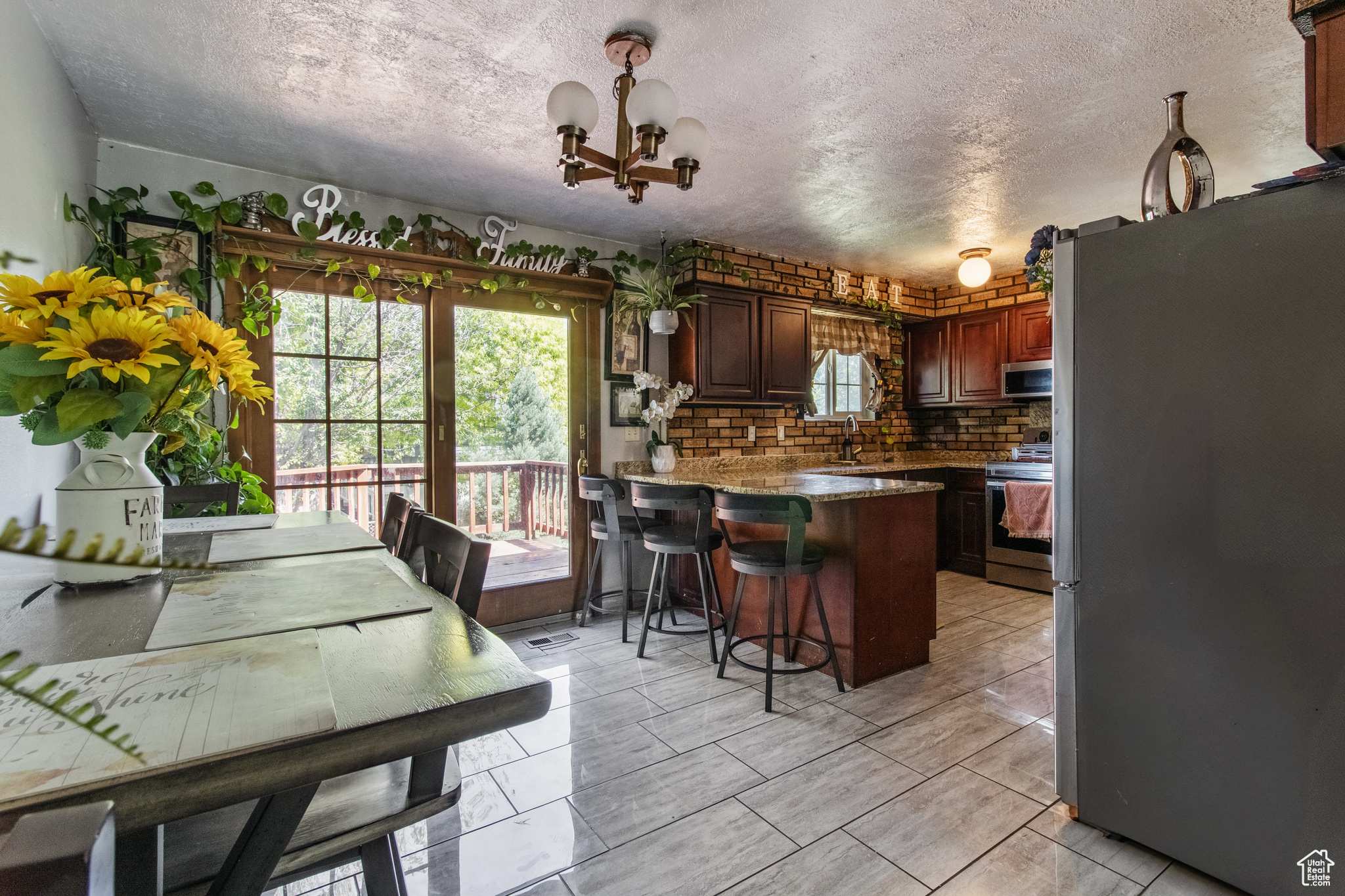 628 N Sir Philip Dr, Salt Lake City, Utah image 8